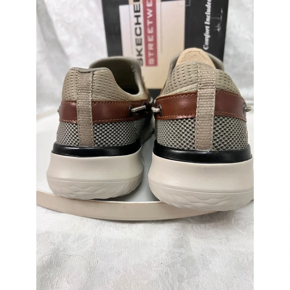 Skechers Del Retto Clean Slate Taupe Wide Fit Boat Shoes 210237W Mens 9 NIB